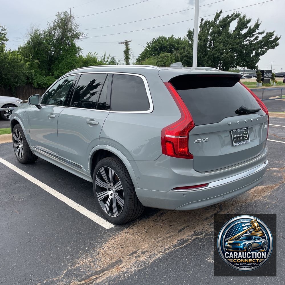 2024 Volvo XC90 T8 - Ultimate PHEV