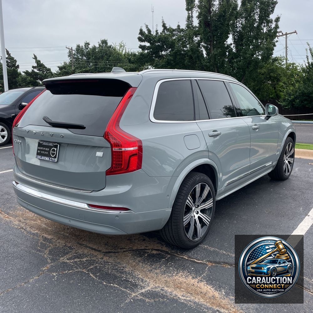 2024 Volvo XC90 T8 - Ultimate PHEV
