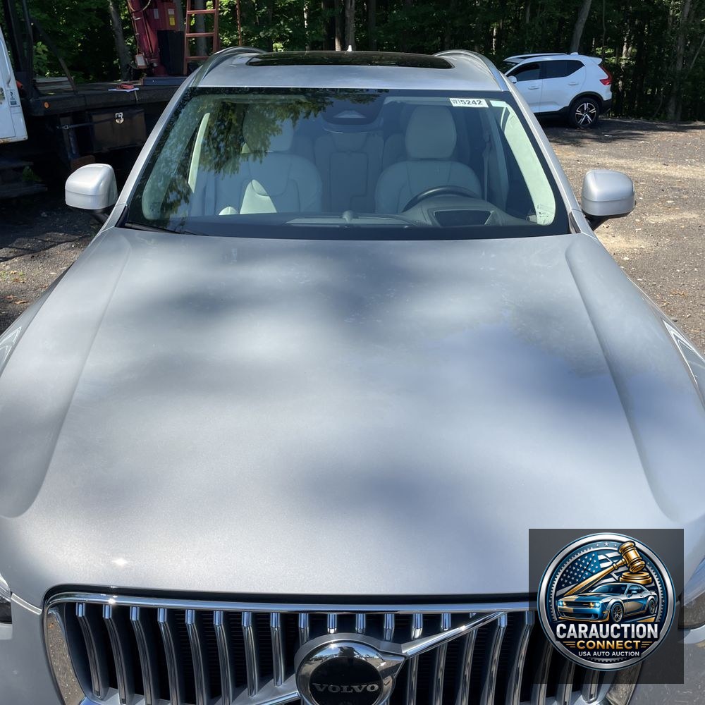 2024 Volvo XC90 T8 - Ultimate PHEV
