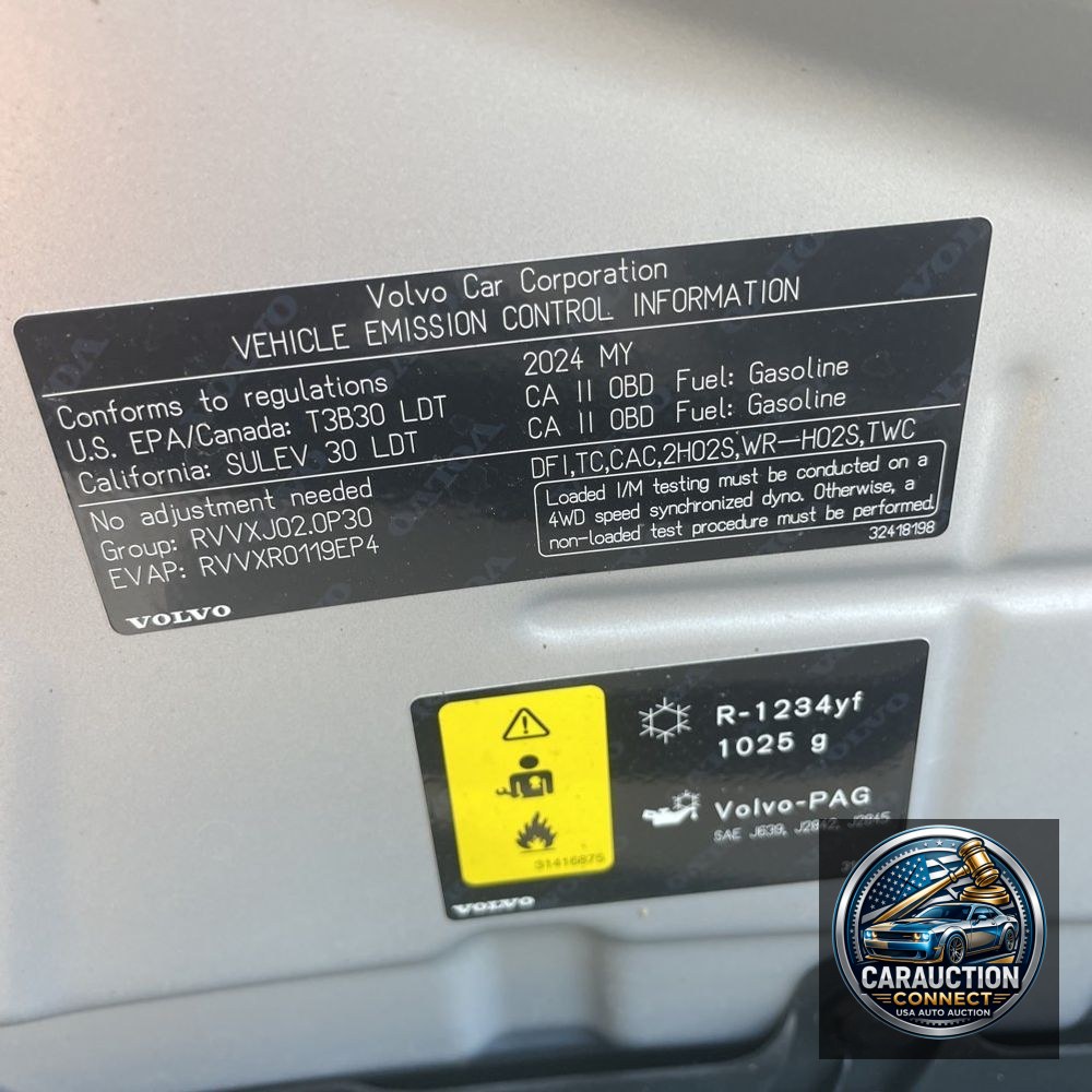 2024 Volvo XC90 T8 - Ultimate PHEV