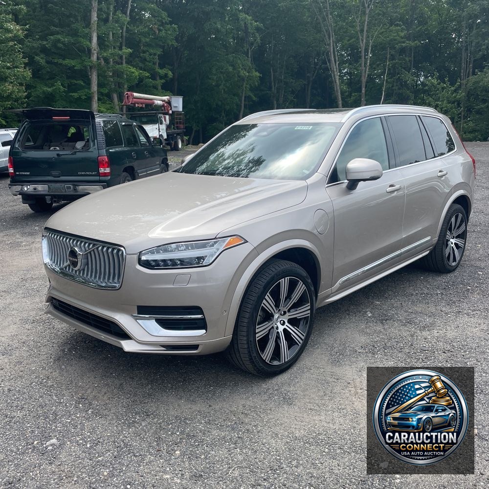 2024 Volvo XC90 T8 - Ultimate PHEV