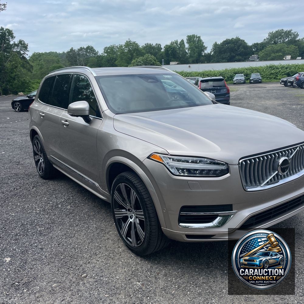 2024 Volvo XC90 T8 - Ultimate PHEV