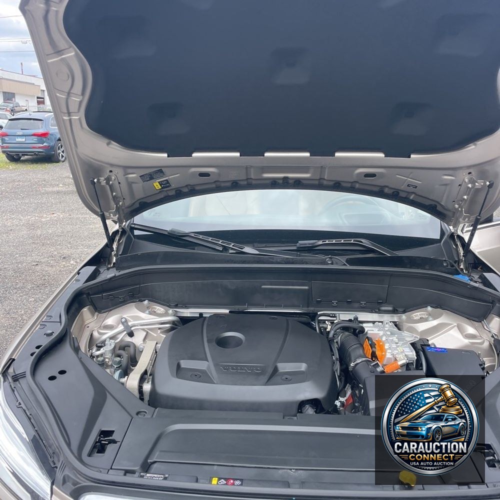2024 Volvo XC90 T8 - Ultimate PHEV