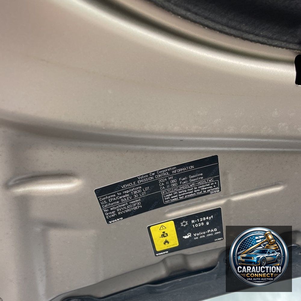 2024 Volvo XC90 T8 - Ultimate PHEV
