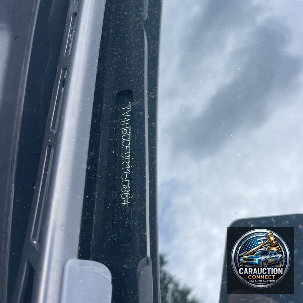 2024 Volvo XC90 T8 - Ultimate PHEV