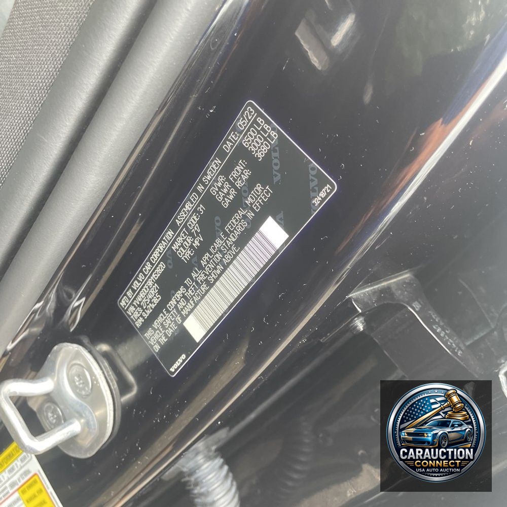 2024 Volvo XC90 T8 - Ultimate PHEV