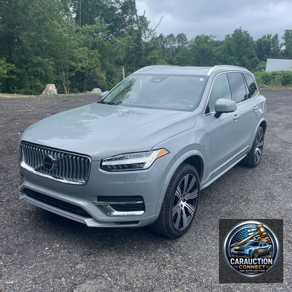 2024 Volvo XC90 T8 - Ultimate PHEV
