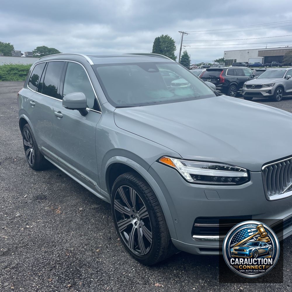 2024 Volvo XC90 T8 - Ultimate PHEV