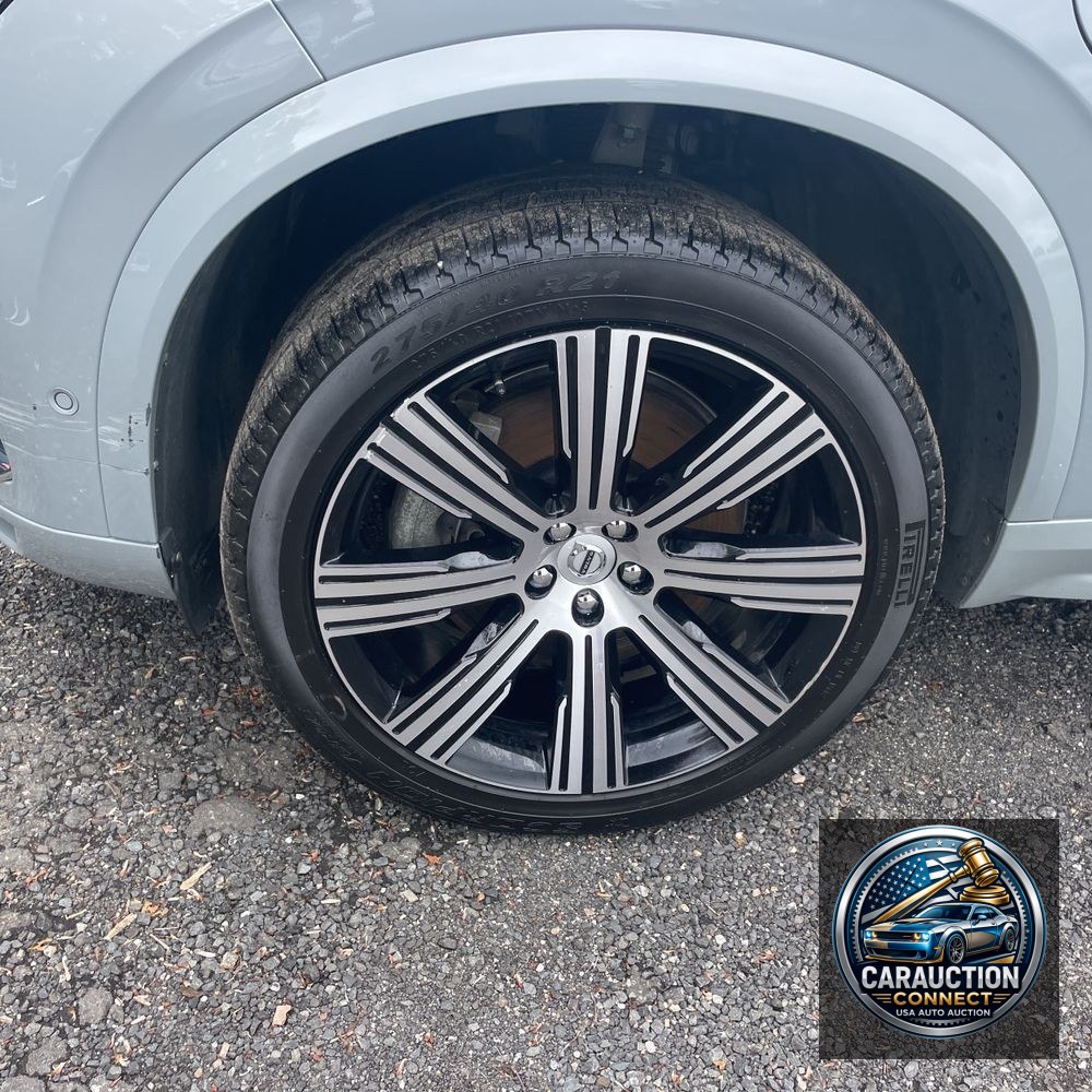 2024 Volvo XC90 T8 - Ultimate PHEV