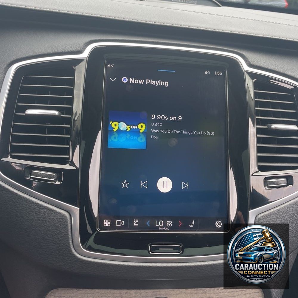 2024 Volvo XC90 T8 - Ultimate PHEV