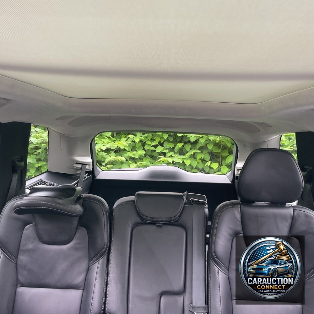 2024 Volvo XC90 T8 - Ultimate PHEV