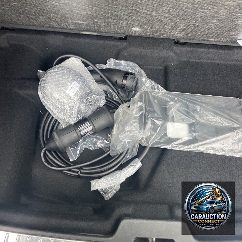 2024 Volvo XC90 T8 - Ultimate PHEV