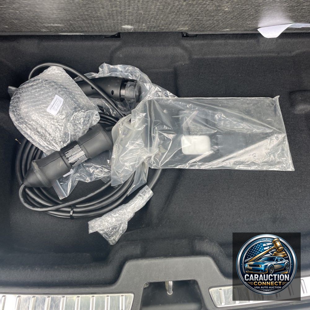 2024 Volvo XC90 T8 - Ultimate PHEV