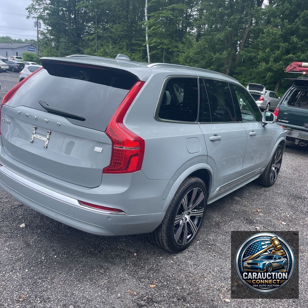 2024 Volvo XC90 T8 - Ultimate PHEV