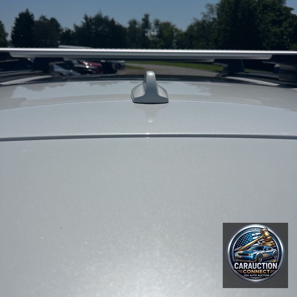 2023 Volvo XC90 T8 - Plus