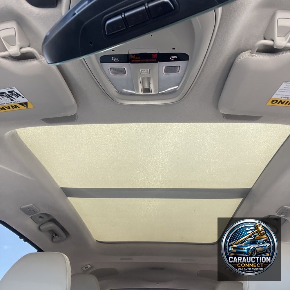 2023 Volvo XC90 T8 - Ultimate