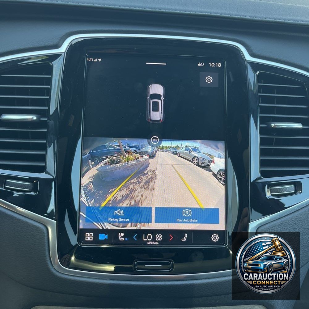 2023 Volvo XC90 T8 - Ultimate