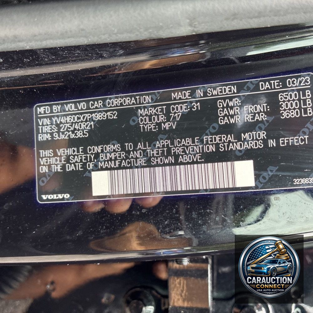 2023 Volvo XC90 T8 - Ultimate