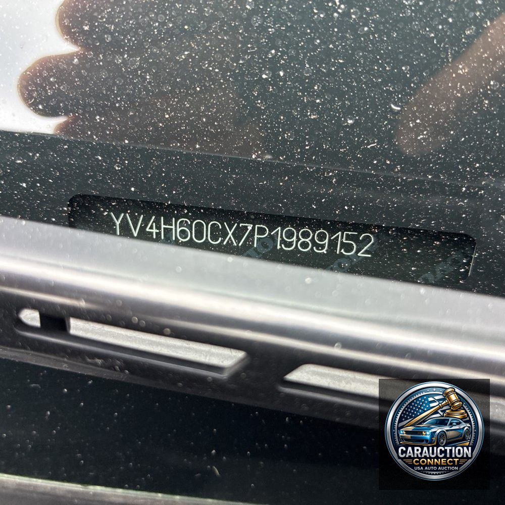 2023 Volvo XC90 T8 - Ultimate