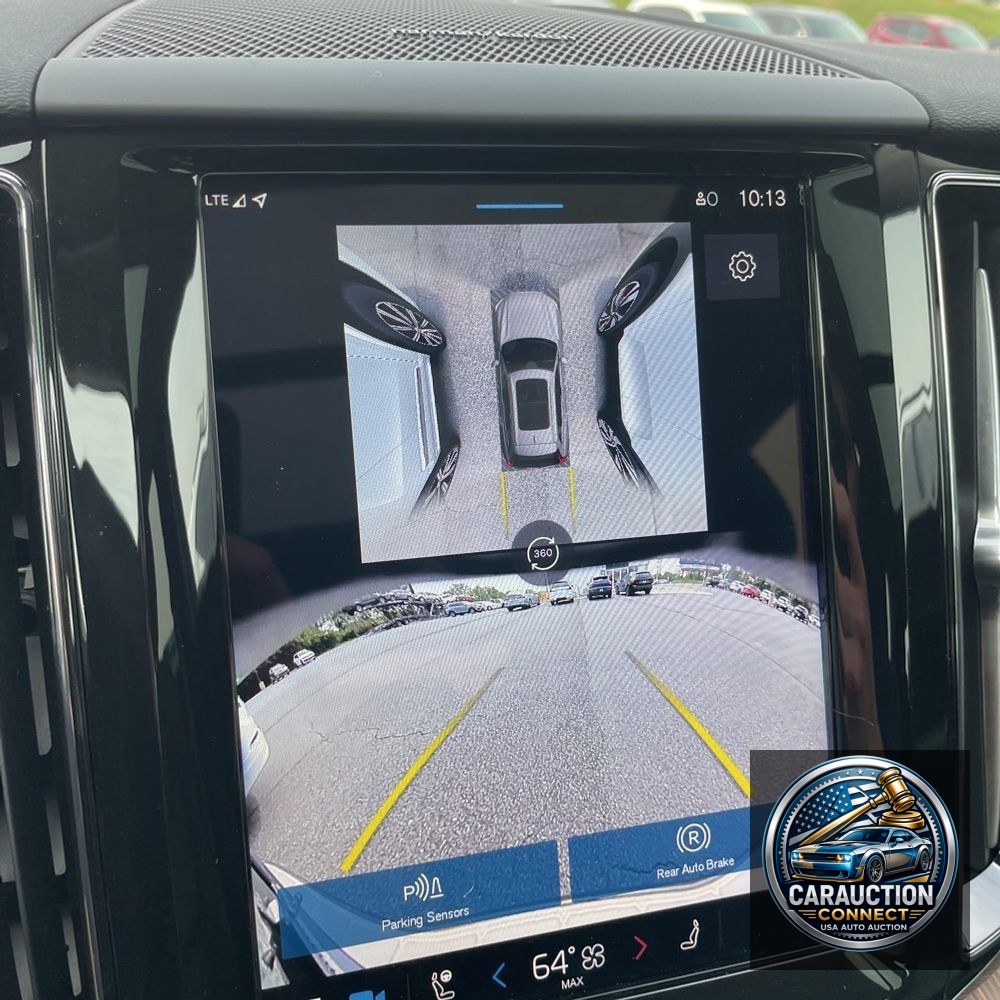 2024 Volvo XC60 T8 - Plus PHEV