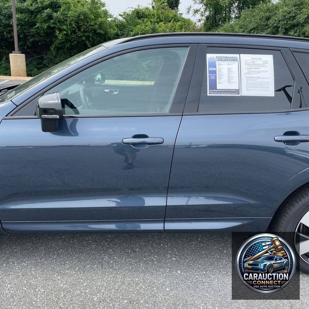 2024 Volvo XC60 T8 - Plus PHEV