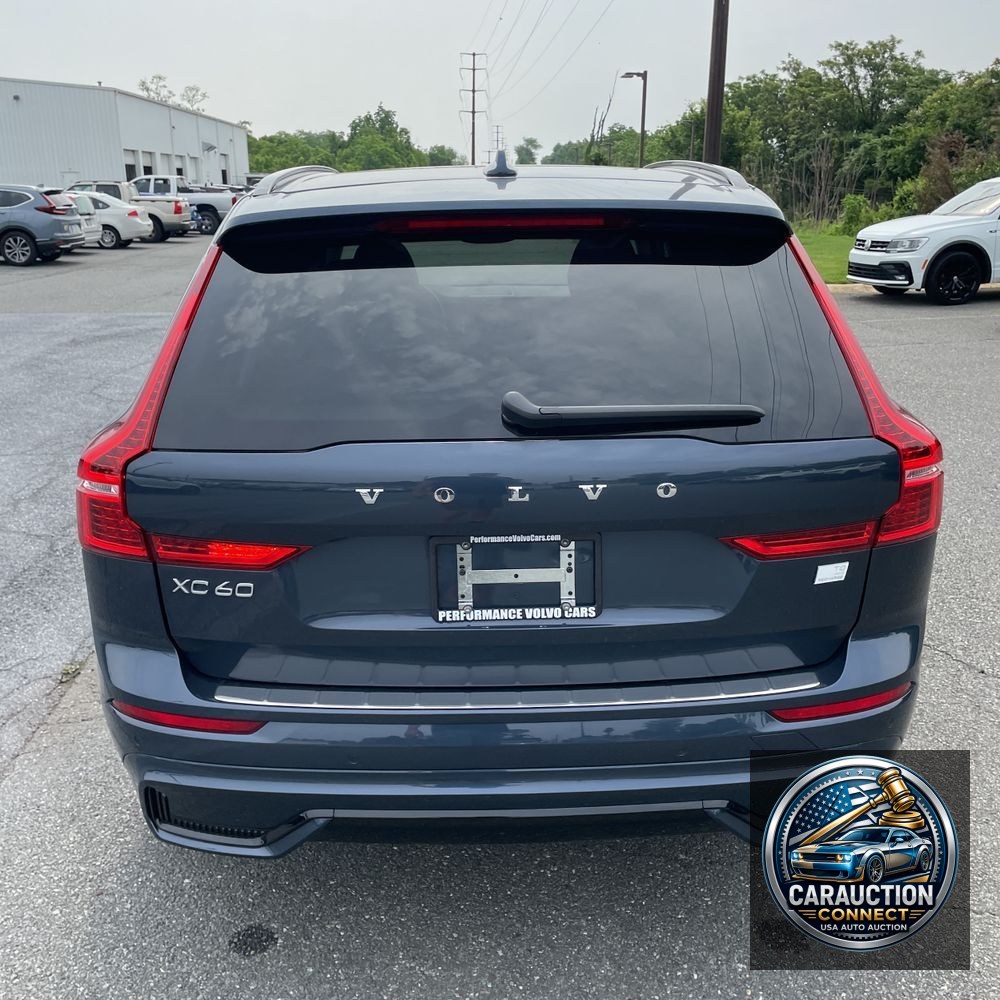 2024 Volvo XC60 T8 - Plus PHEV