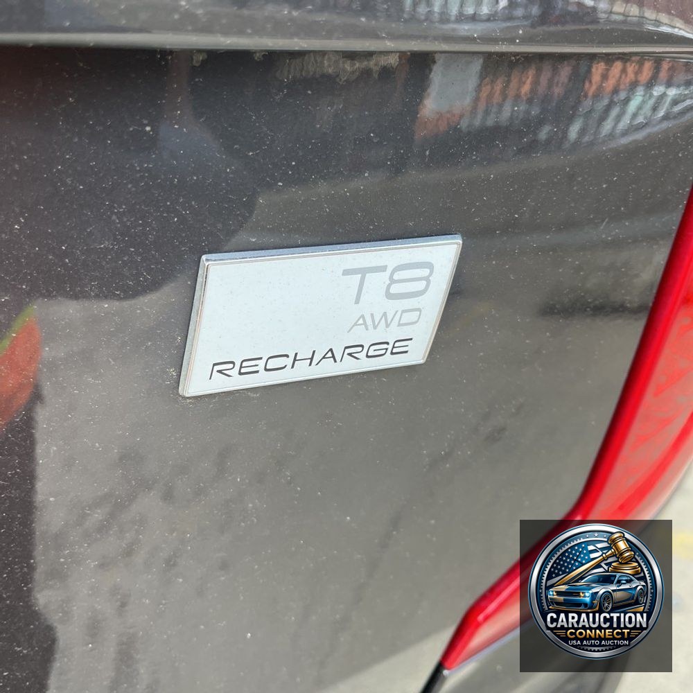 2024 Volvo XC90 T8 - Ultimate PHEV