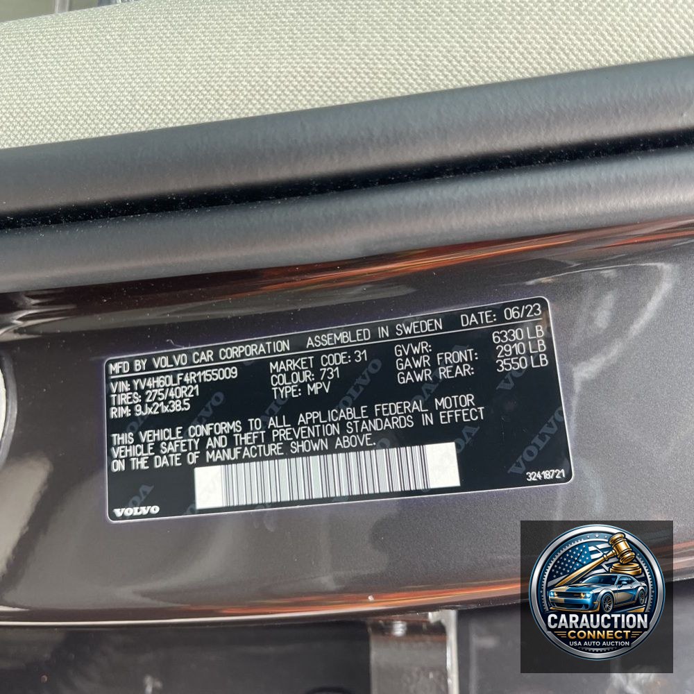 2024 Volvo XC90 T8 - Ultimate PHEV