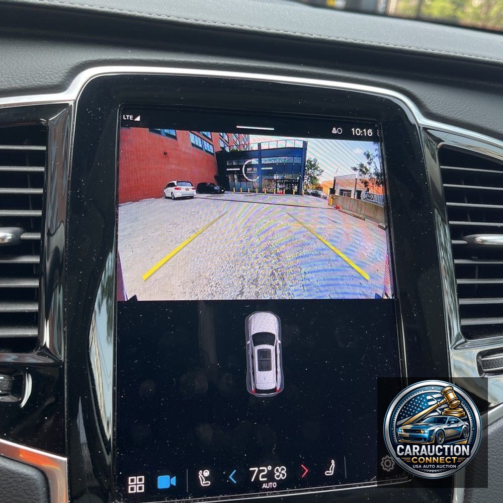 2024 Volvo XC90 T8 - Ultimate PHEV
