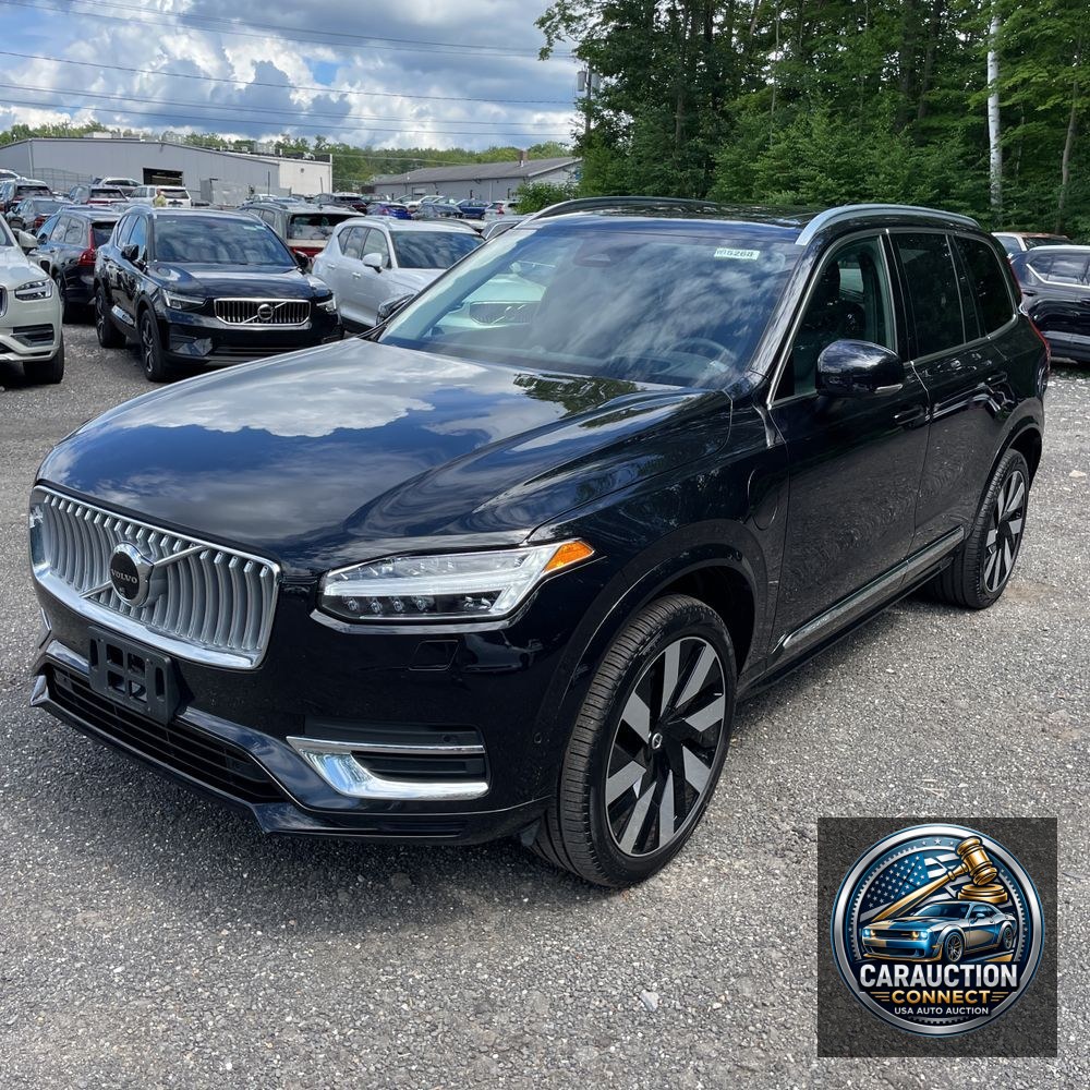 2024 Volvo XC90 T8 - Ultimate PHEV