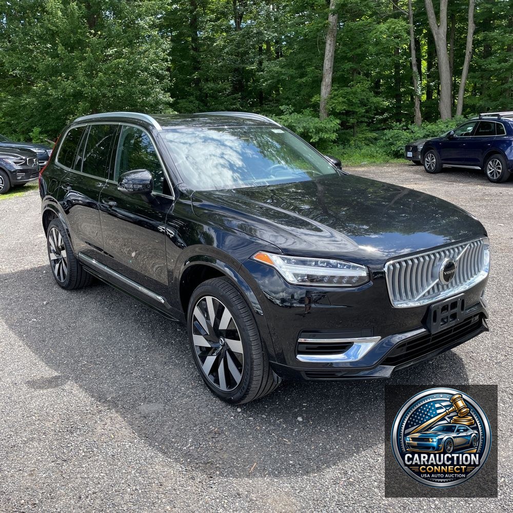 2024 Volvo XC90 T8 - Ultimate PHEV