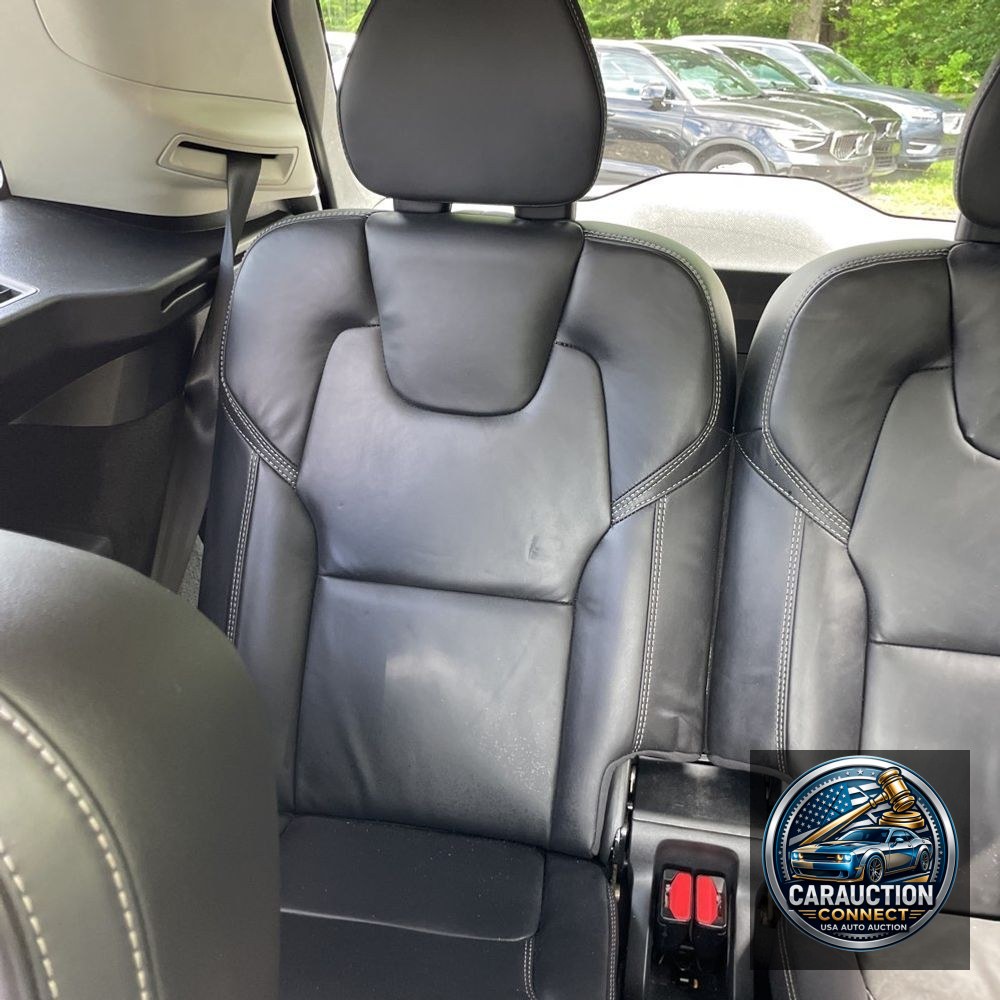 2024 Volvo XC90 T8 - Ultimate PHEV