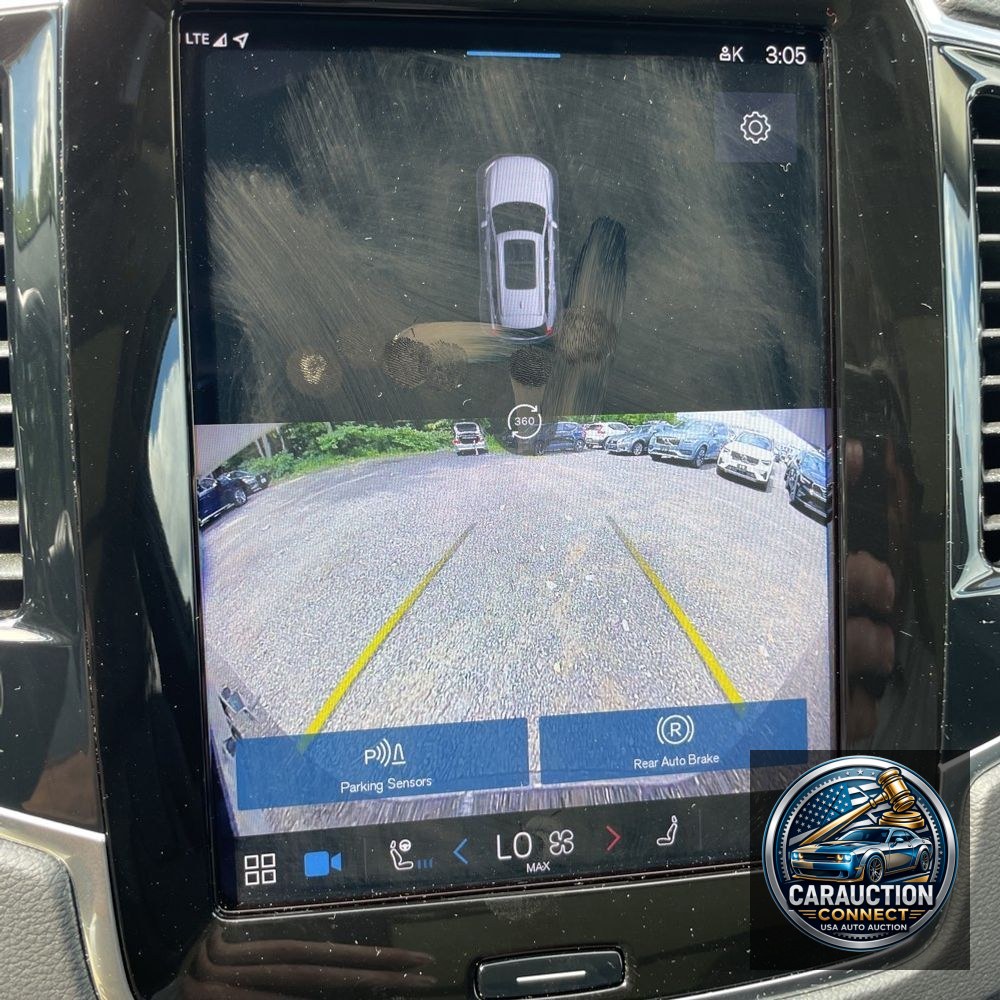 2024 Volvo XC90 T8 - Ultimate PHEV