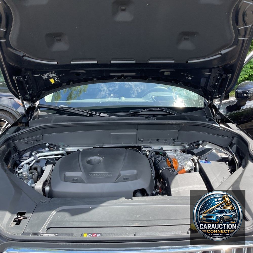 2024 Volvo XC90 T8 - Ultimate PHEV