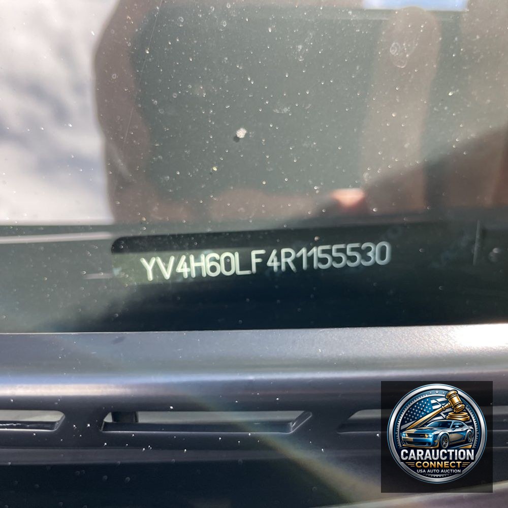 2024 Volvo XC90 T8 - Ultimate PHEV