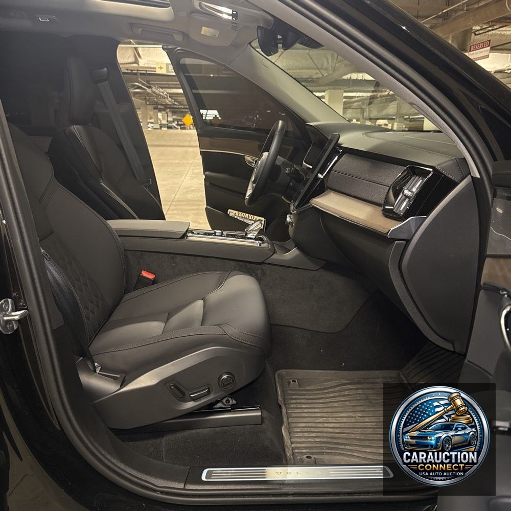 2025 Volvo XC90 2025.5 T8-Plus PHEV
