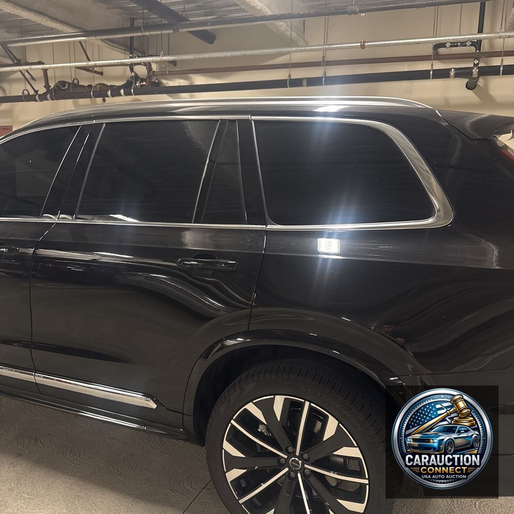 2025 Volvo XC90 2025.5 T8-Plus PHEV