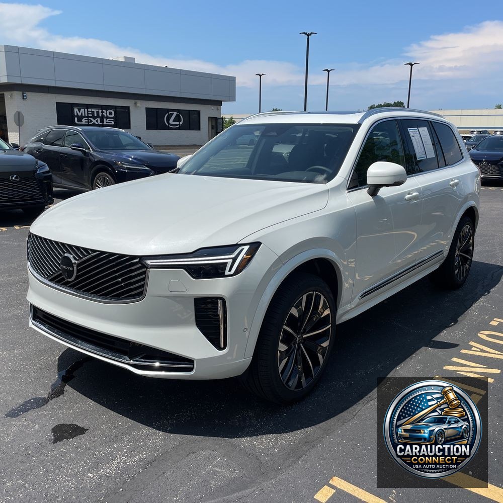 2025 Volvo XC90 B5 Plus Bright Theme 7P