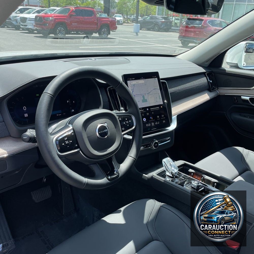 2025 Volvo XC90 B5 Plus Bright Theme 7P