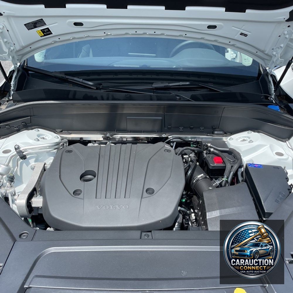 2025 Volvo XC90 B5 Plus Bright Theme 7P