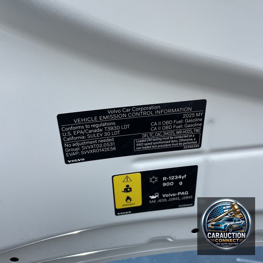 2025 Volvo XC90 B5 Plus Bright Theme 7P