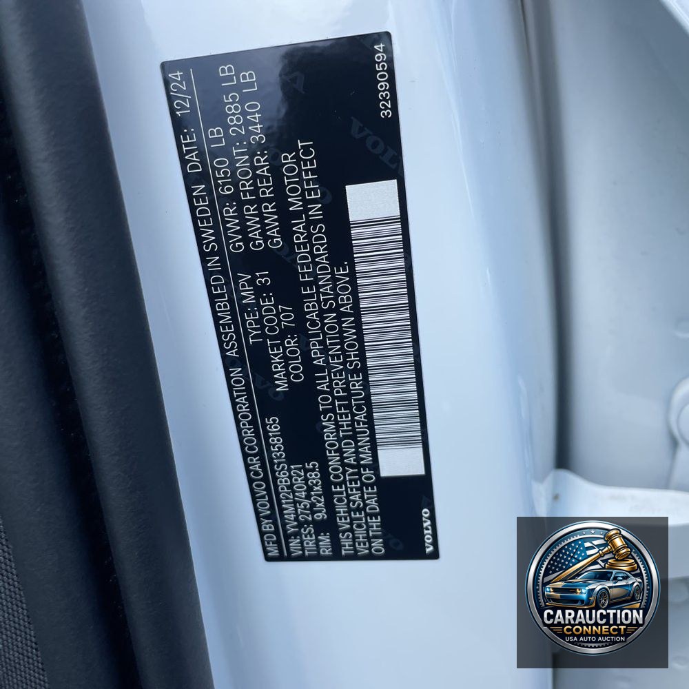 2025 Volvo XC90 B5 Plus Bright Theme 7P