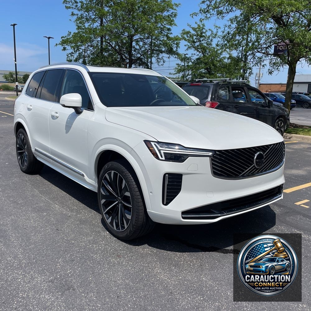 2025 Volvo XC90 B5 Plus Bright Theme 7P