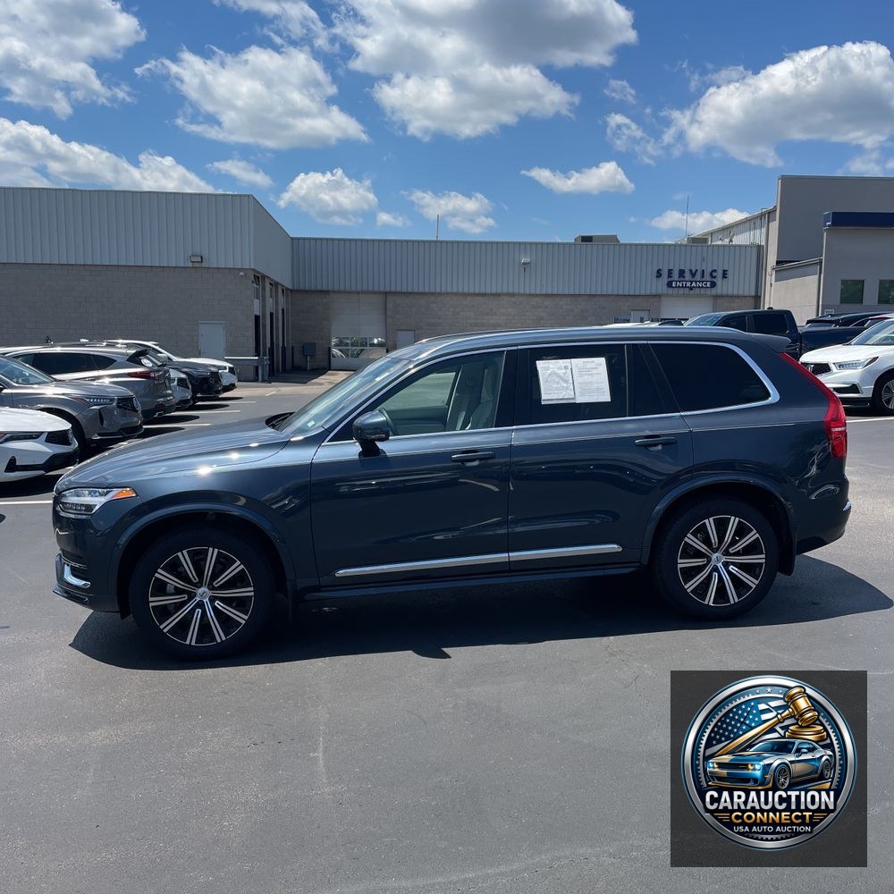 2025 Volvo XC90 B5 - Core