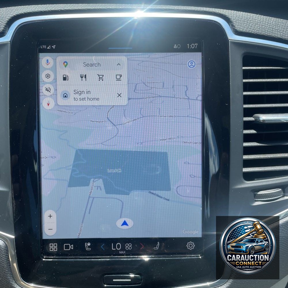 2025 Volvo XC90 B5 - Core