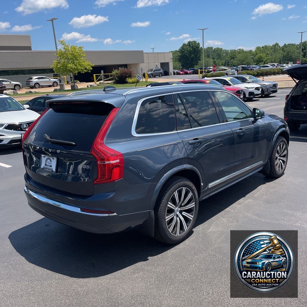 2025 Volvo XC90 B5 - Core