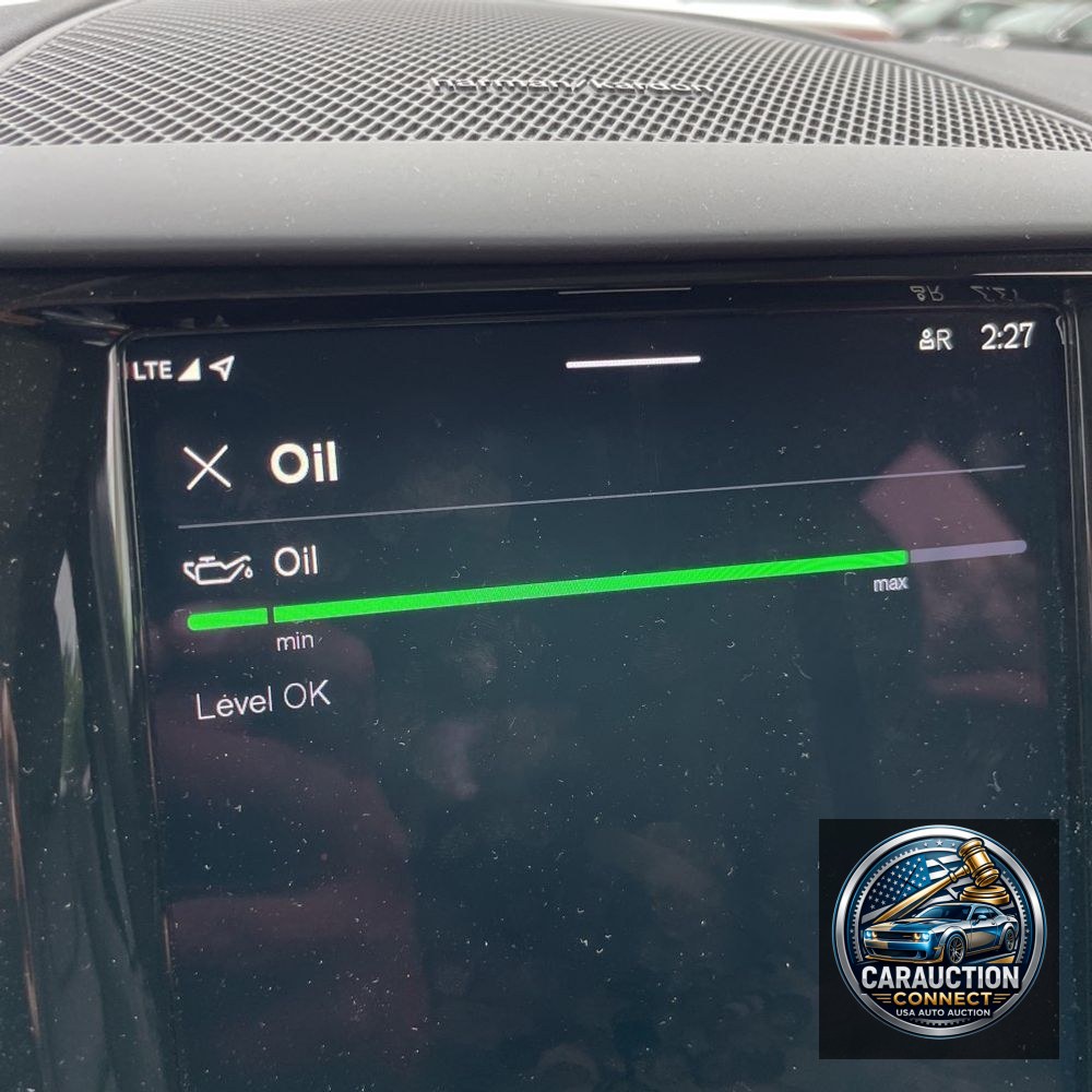 2025 Volvo XC60 B5 - Ultra