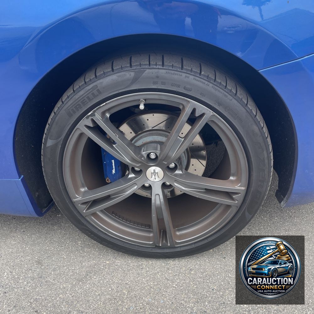 2018 Maserati GranTurismo Base