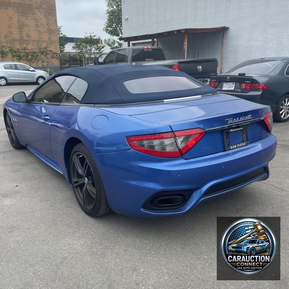 2018 Maserati GranTurismo Base