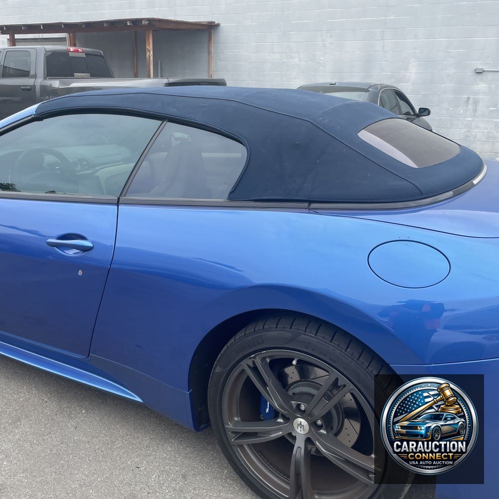 2018 Maserati GranTurismo Base